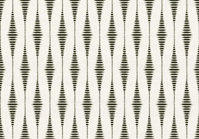 grasslands-contrast_rabaul-ikat-on-grasscloth