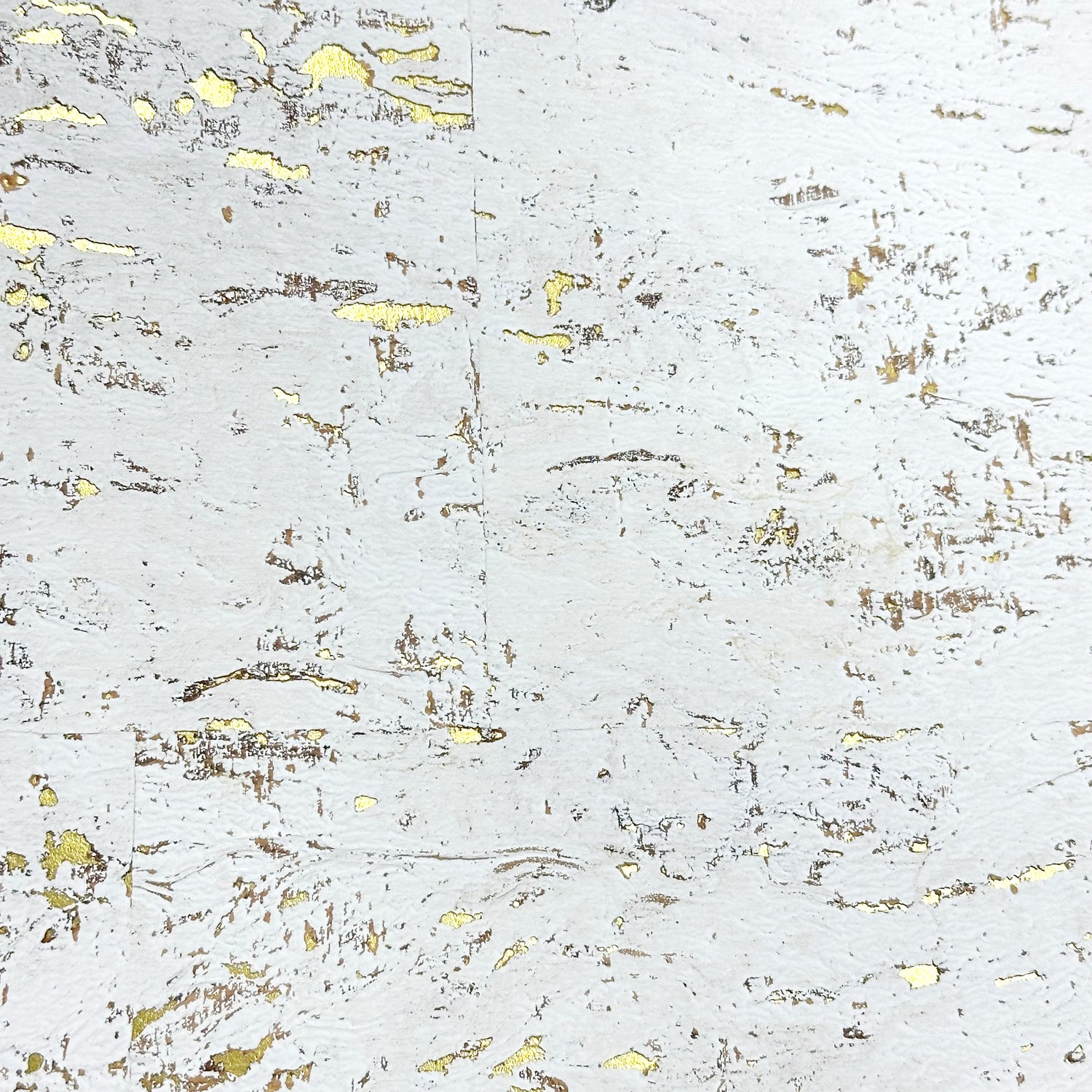 Show #color_white-gold