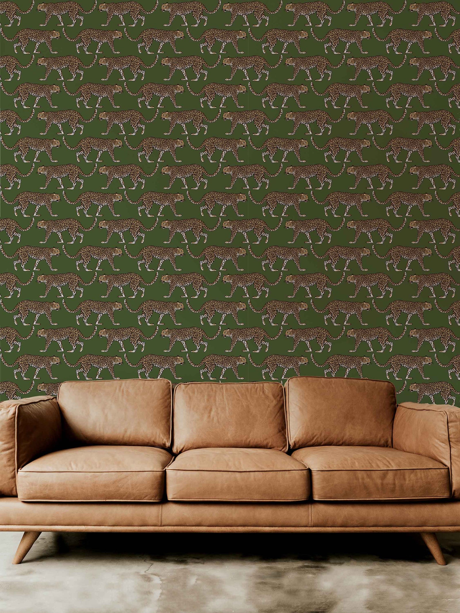 dark-green_A wallpaper pattern featuring a repeating leopard print on a green background.